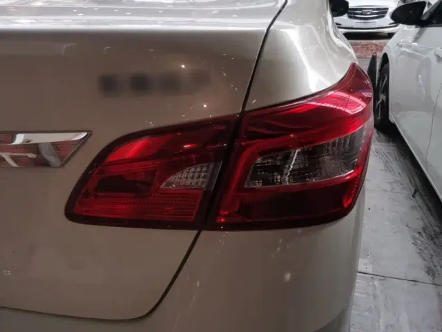 Nissan Sylphy — Фото автомобиля 7