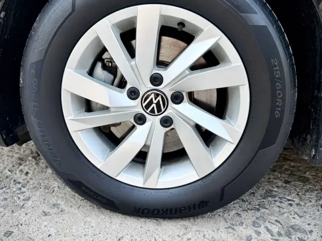 Volkswagen Passat — Фото автомобиля 9