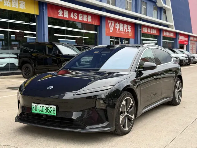 Фотография автомобиля — Nio ET5 Touring