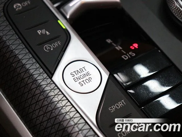 BMW 3-Series 3 серия (G20) 320i M Sport — Фото автомобиля 10