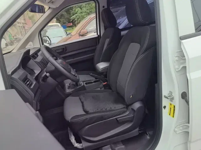 Wuling Hongguang Plus — Фото автомобиля 14
