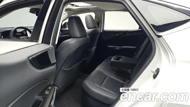 Lexus NX NX450h+ 2nd Gen — Фото автомобиля 17