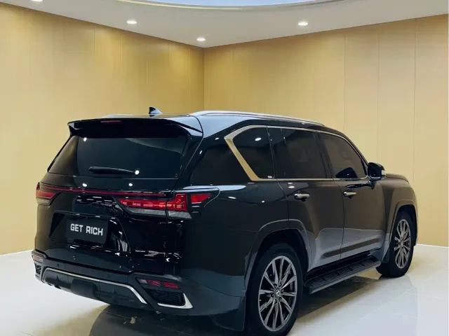 Lexus LX — Фото автомобиля 9