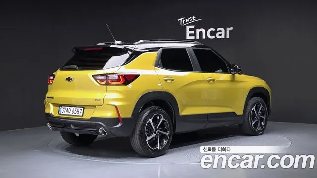 ChevroletGMDaewoo Trailblazer Новый Trailblazer 1.3 Turbo 2WD — Фото автомобиля 2