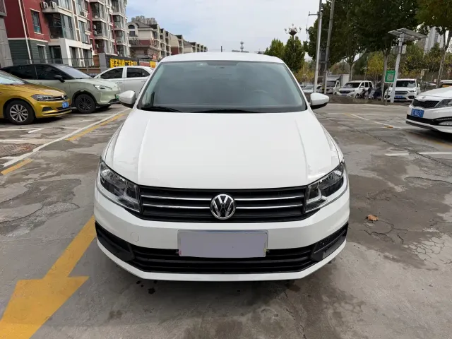Volkswagen Santana — Фото автомобиля 2