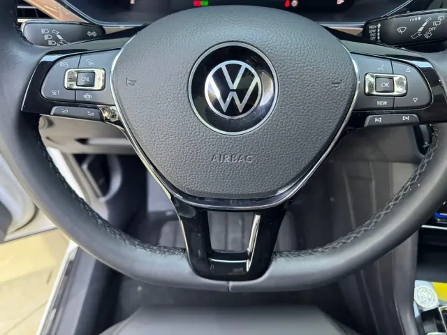 Volkswagen Tharu — Фото автомобиля 18