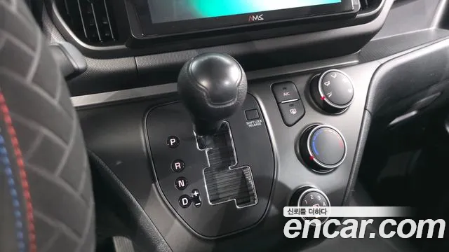 Kia RAY Новый Kia Ray Фургон — Фото автомобиля 9
