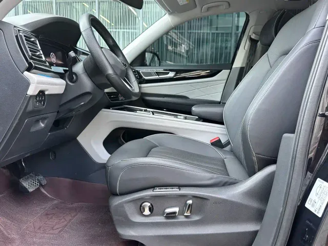 Volkswagen Teramont — Фото автомобиля 6