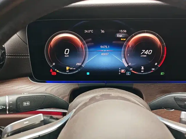 Mercedes-Benz E-Class — Фото автомобиля 11