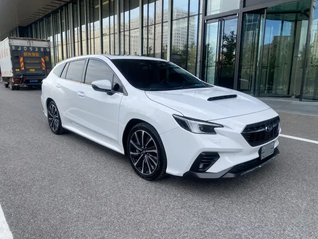 Subaru WRX — Фото автомобиля 2