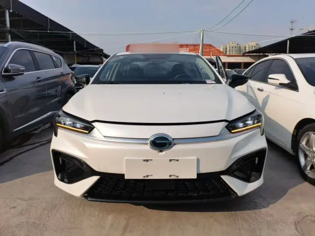 GAC Aion S — Фото автомобиля 2