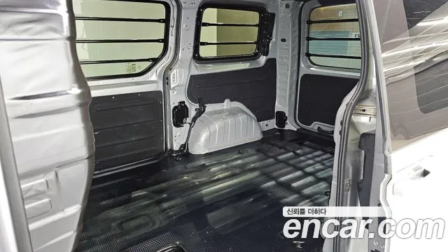 Hyundai Staria Staria Карго 3 места — Фото автомобиля 7