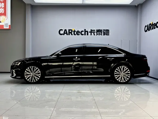 Audi A8 — Фото автомобиля 8
