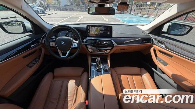 BMW 5 Series G30 — Фото автомобиля 7