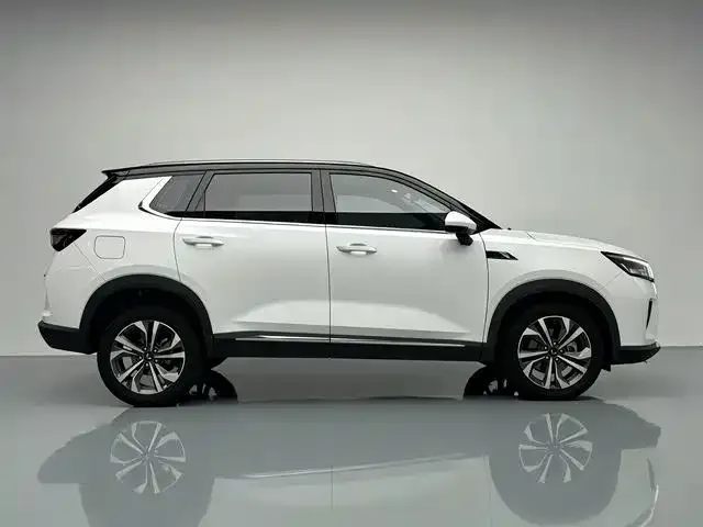 Wuling Asta — Фото автомобиля 14