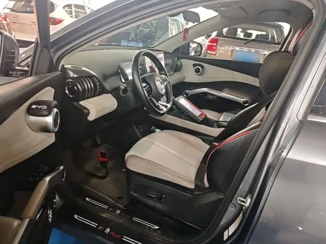 BYD Yuan PLUS — Фото автомобиля 14