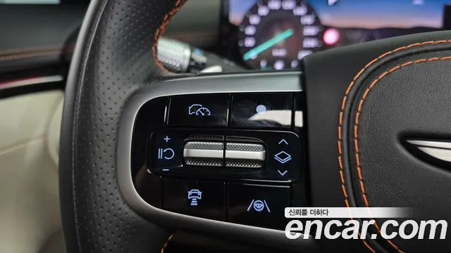 Genesis GV70 — Фото автомобиля 21