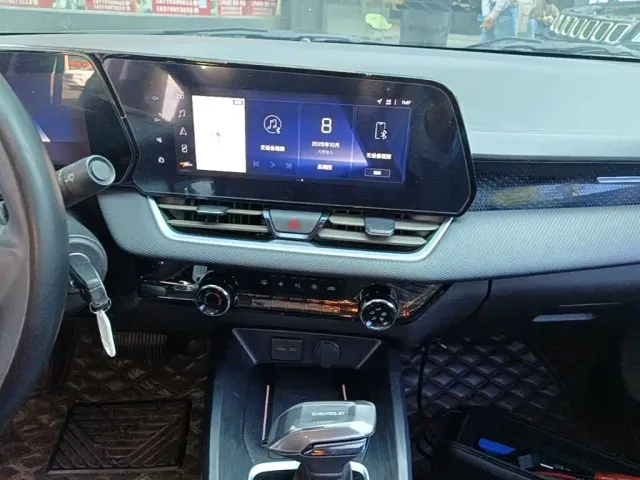 Chevrolet Monza — Фото автомобиля 12
