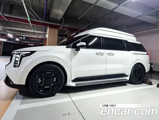 Фотография автомобиля — Kia Carnival Generation 4
