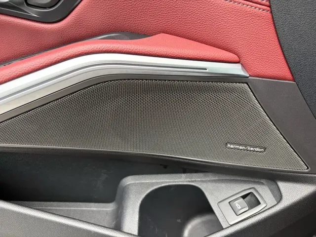 BMW 3 Series — Фото автомобиля 10