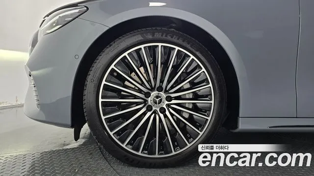 Mercedes-Benz E-Class W214 — Фото автомобиля 5