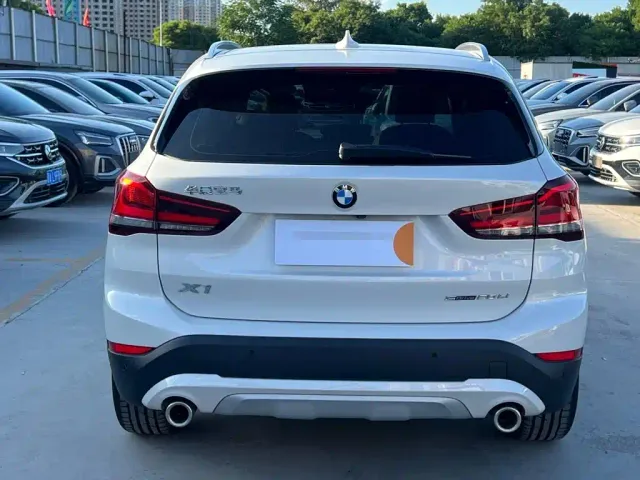 BMW X1 — Фото автомобиля 6