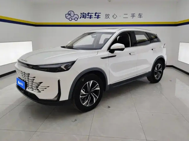 Фотография автомобиля — BAIC X7
