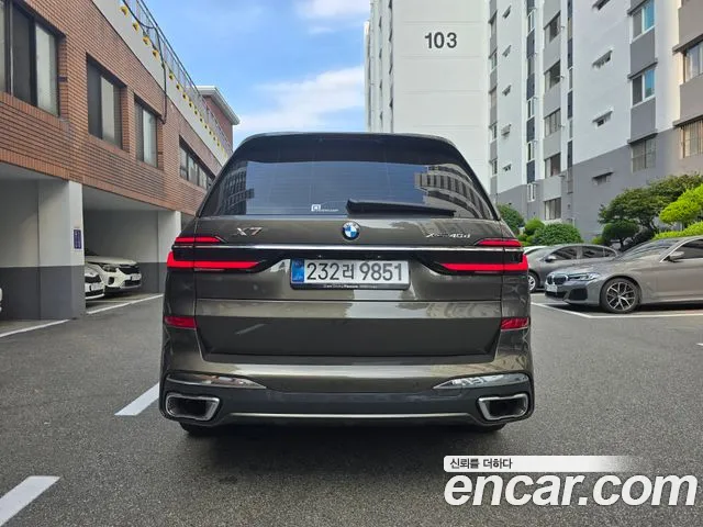 BMW X7 xDrive 40d M Sport 7 мест — Фото автомобиля 4