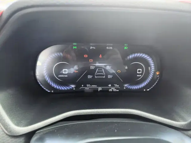 Geely Emgrand — Фото автомобиля 4