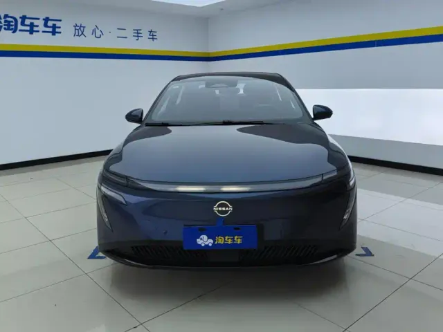 Nissan N7 — Фото автомобиля 2