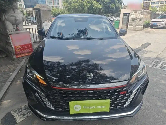 Dongfeng Yixuan MAX — Фото автомобиля 2