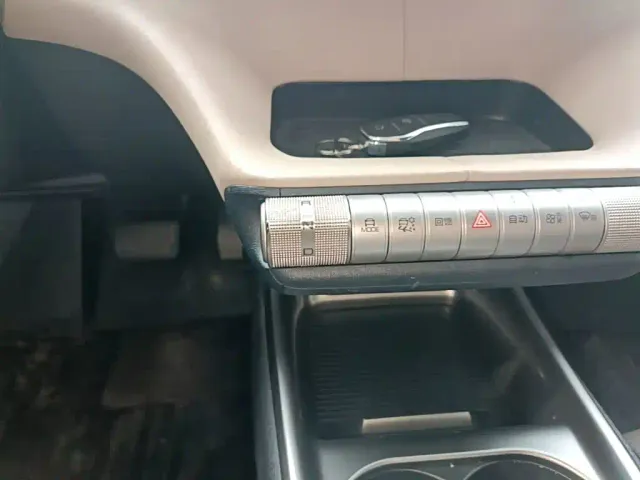 BYD Dolphin — Фото автомобиля 13