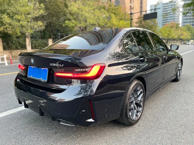 BMW 3 Series — Фото автомобиля 7