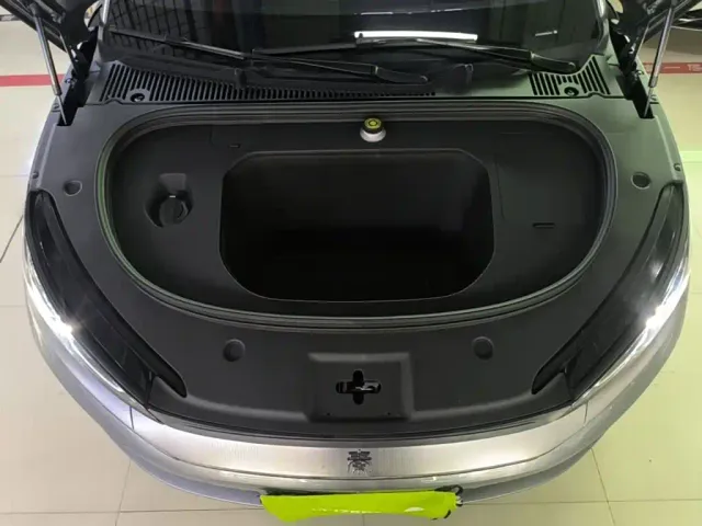 BYD Qin L — Фото автомобиля 19
