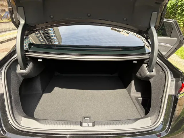Buick LaCrosse — Фото автомобиля 10