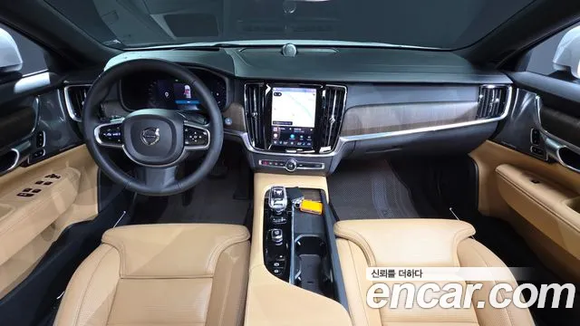 Вольво V90 — Фото автомобиля 7