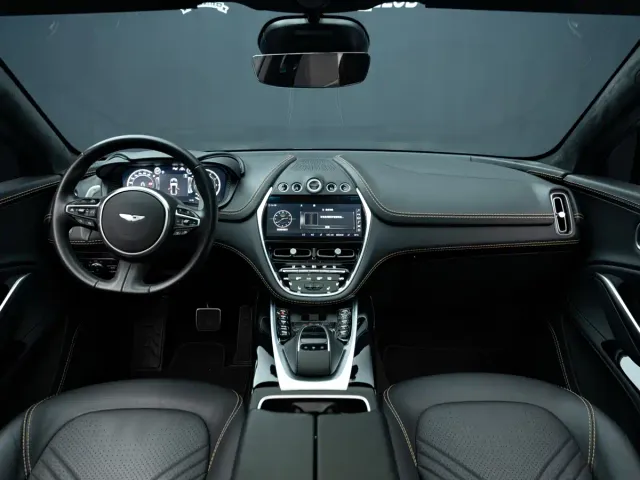 Aston Martin DBX — Фото автомобиля 14