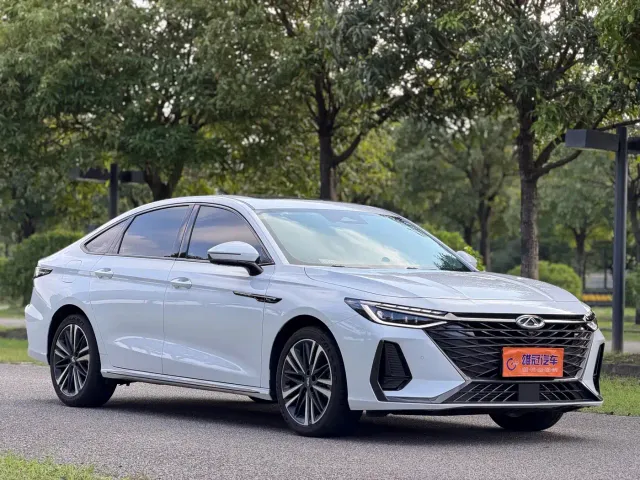 Chery Arrizo 8 — Фото автомобиля 3