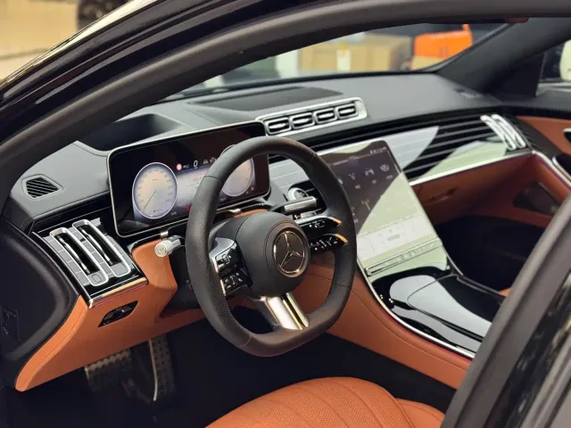 Mercedes-Benz S-Class — Фото автомобиля 5