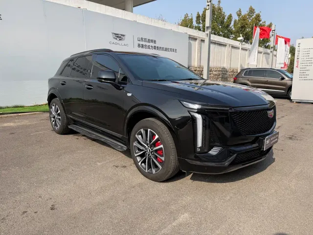 Cadillac XT5 — Фото автомобиля 19