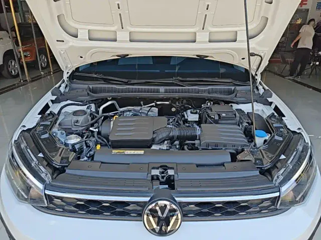 Volkswagen Lavida — Фото автомобиля 19