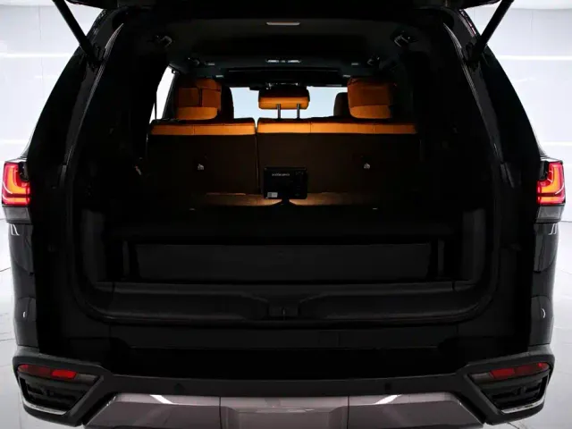 Lexus LX — Фото автомобиля 19