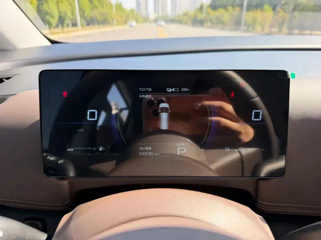Wuling Starlight 730 — Фото автомобиля 12