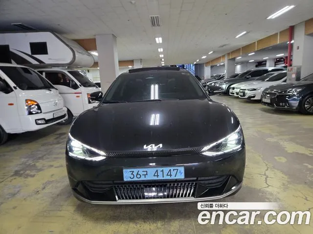 Kia EV6 — Фото автомобиля 2