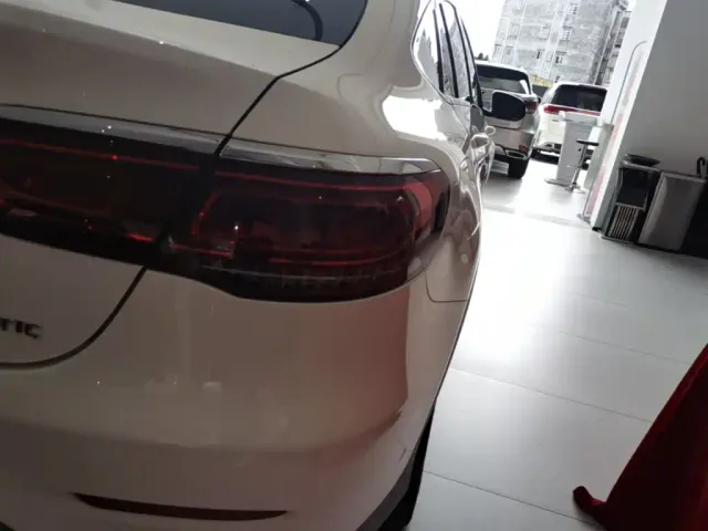 Mercedes-Benz GLC Coupe — Фото автомобиля 7