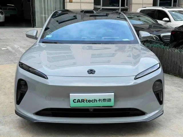 Nio ET5 Touring — Фото автомобиля 2