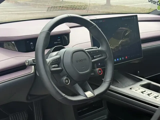Xiaomi SU7 — Фото автомобиля 8