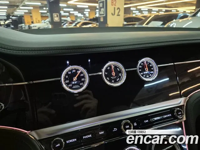 Bentley Continental — Фото автомобиля 15