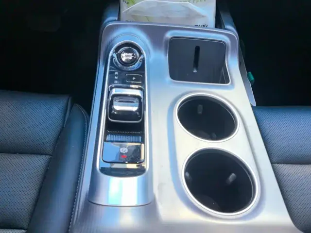 GAC Trumpchi E8 — Фото автомобиля 16