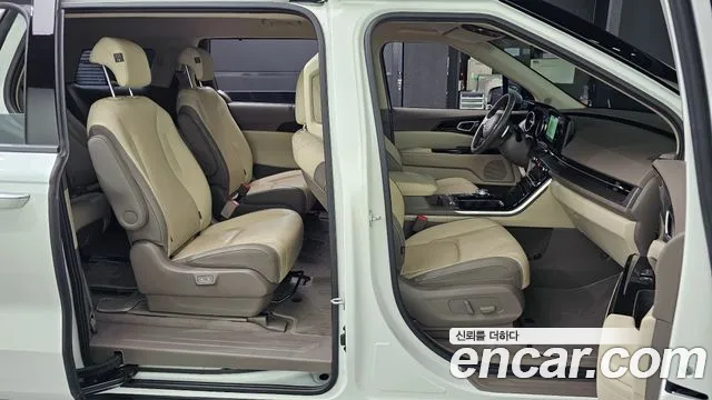 Kia Carnival 4th Gen — Фото автомобиля 16